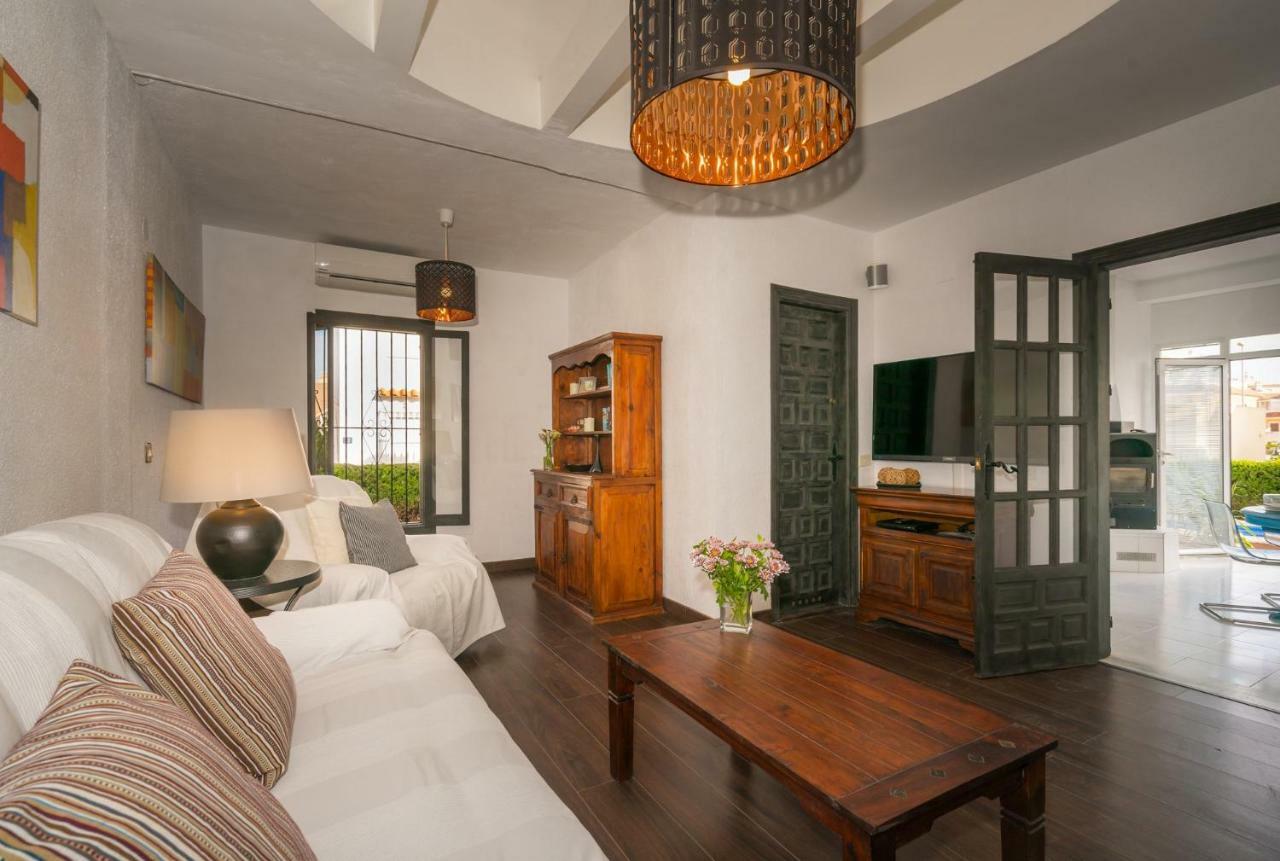 Fig Tree Villa Dehesa de Campoamor  المظهر الخارجي الصورة